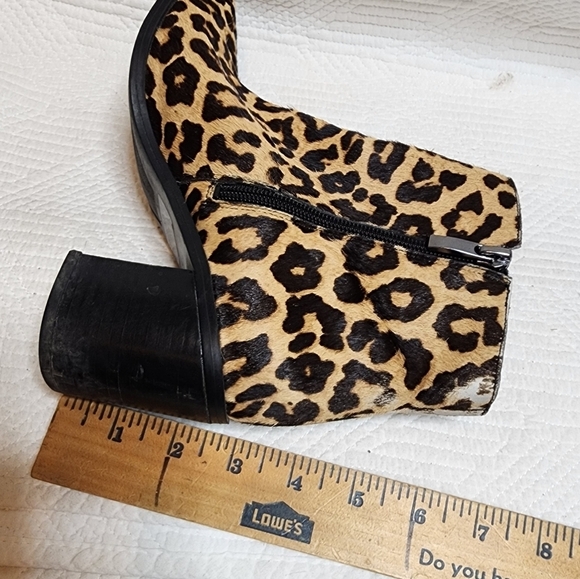Franco Sarto Bette Leopard Print Leather booties. Size 7.5. - Picture 5 of 16